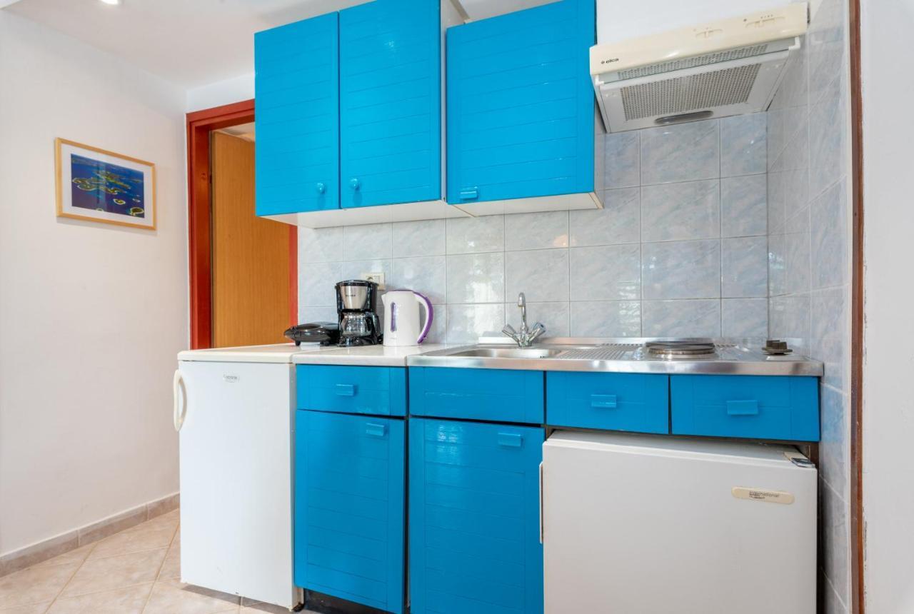 Apartments Mandica Rabac Exterior foto
